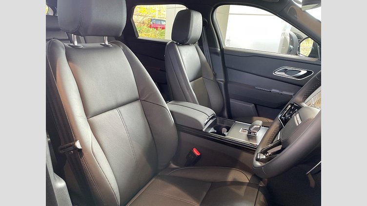 2024 認定中古車 Land Rover Range Rover Velar カルパチアングレイ P400eプラグインハイブリッド（ガソリン） スタンダードホイールベース Dynamic SE