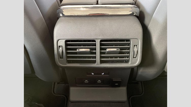 2024 認定中古車 Land Rover Range Rover Velar カルパチアングレイ P400eプラグインハイブリッド（ガソリン） スタンダードホイールベース Dynamic SE