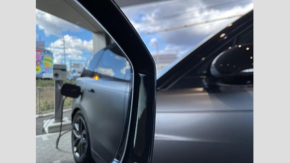 Range Rover Velar 13