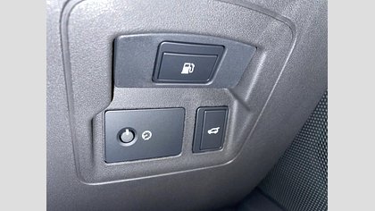 Range Rover Velar 30