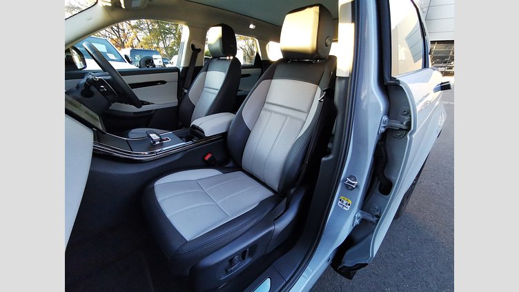 2024 認定中古車 Land Rover Range Rover Evoque アロイオスグレイ D200マイルドハイブリッド（ディーゼル） DYNAMIC SE