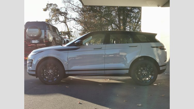 2024 認定中古車 Land Rover Range Rover Evoque アロイオスグレイ D200マイルドハイブリッド（ディーゼル） DYNAMIC SE