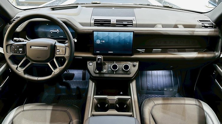 2025 新車 Land Rover Defender 110 Fuji White D300 X-Dynamic HSE