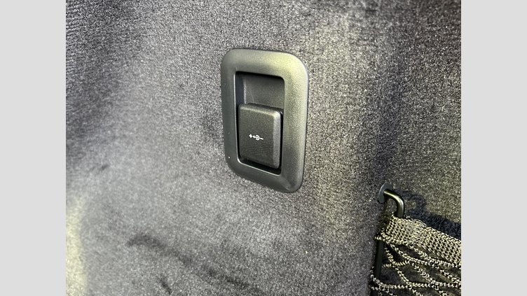 2024 認定中古車 Land Rover Range Rover Sport サントリーニブラック P550eプラグインハイブリッド（ガソリン） スタンダードホイールベース Dynamic SE