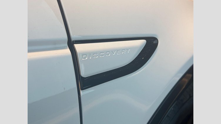 2024 認定中古車 Land Rover Discovery Sport フジホワイト プラグインハイブリッド（ガソリン） 標準ホイール Dynamic HSE