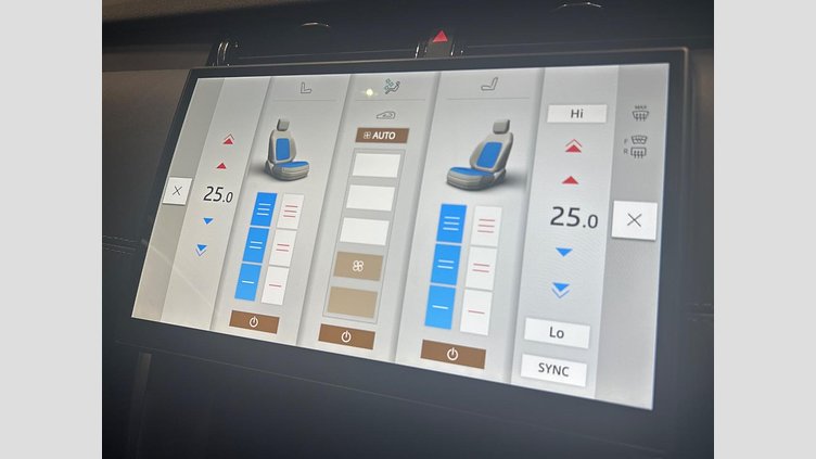 2024 認定中古車 Land Rover Discovery Sport フジホワイト プラグインハイブリッド（ガソリン） 標準ホイール Dynamic HSE