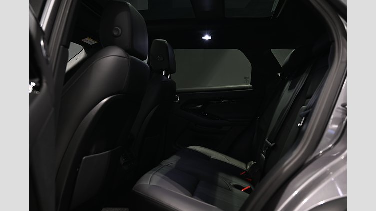 2024 Begagnad Land Rover Range Rover Evoque Eiger Grey AWD P300e Dynamic HSE