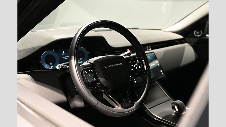 2024 Begagnad Land Rover Range Rover Evoque Eiger Grey AWD P300e Dynamic HSE