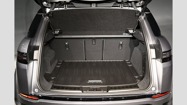 2024 Begagnad Land Rover Range Rover Evoque Eiger Grey AWD P300e Dynamic HSE