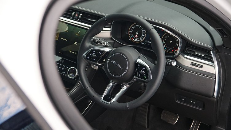 2024 Approved Jaguar F-Pace Ostuni Pear White P250 R-Dynamic SE