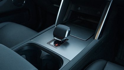 Discovery Sport 9