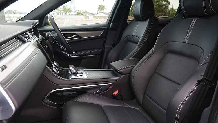 2024 Approved Jaguar F-Pace Ostuni Pear White P250 R-Dynamic SE