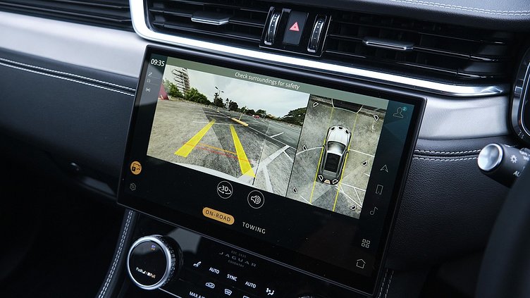 2024 Approved Jaguar F-Pace Ostuni Pear White P250 R-Dynamic SE