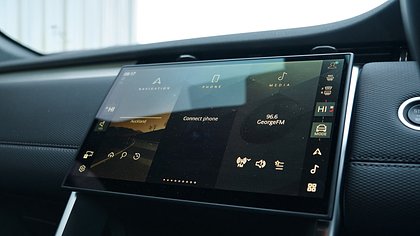 Discovery Sport 8