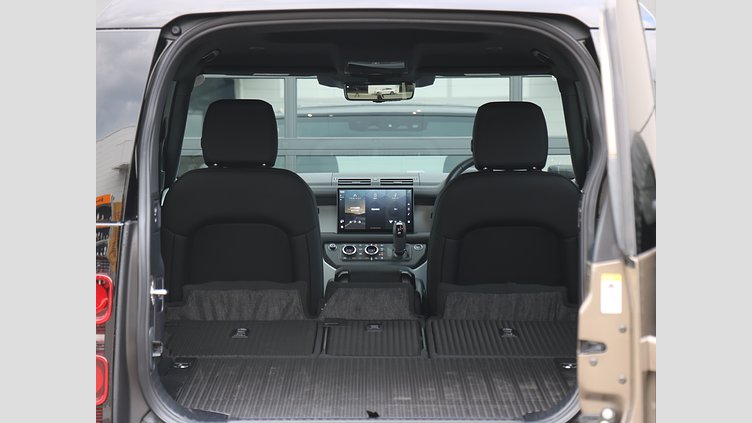 2024 認定中古車 Land Rover Defender 110 ゴンドワナストーン D350 ディーゼルマイルドハイブリッド X-Dynamic SE