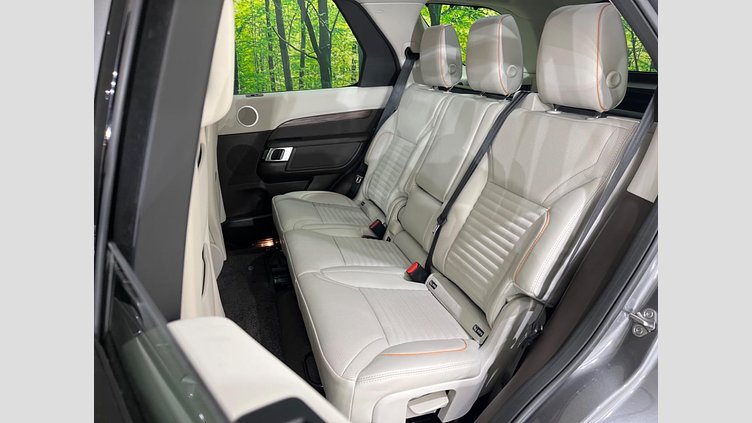 2018 認定中古車 Land Rover Discovery Corris Grey 3.0 litre V6 Supercharged Petrol HSE