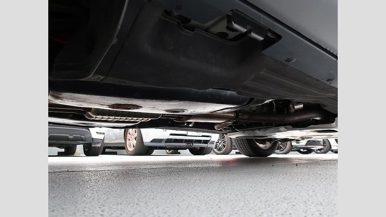 2018 認定中古車 Land Rover Discovery Corris Grey 3.0 litre V6 Supercharged Petrol HSE