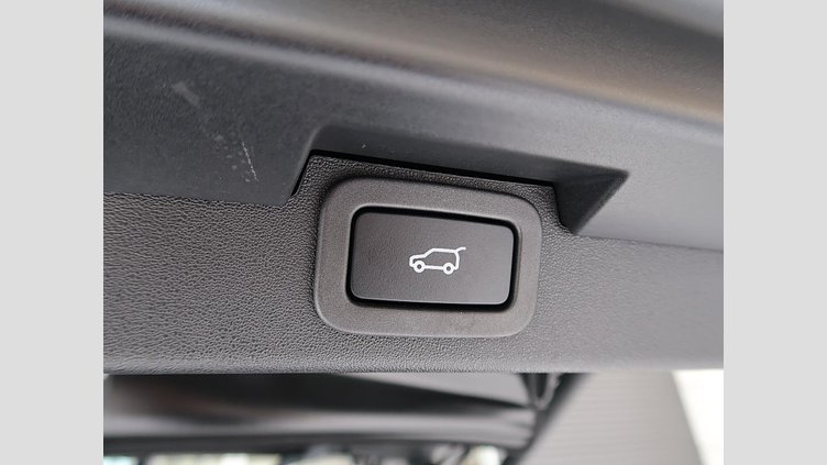 2018 認定中古車 Land Rover Discovery Corris Grey 3.0 litre V6 Supercharged Petrol HSE