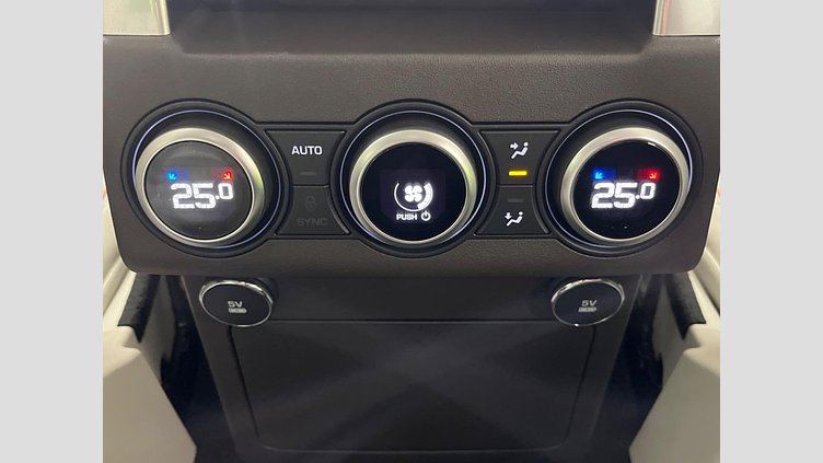 2018 認定中古車 Land Rover Discovery Corris Grey 3.0 litre V6 Supercharged Petrol HSE