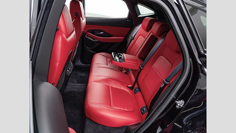 2019 認定中古車 Jaguar E-Pace ナルヴィックブラック P300 オートマチック全輪駆動 R-DYNAMIC S