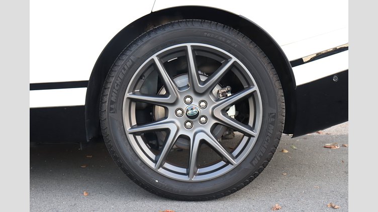 2023 認定中古車 Land Rover Range Rover Velar フジホワイト D200 AWD（オートマチック） MHEV R-DYNAMIC S