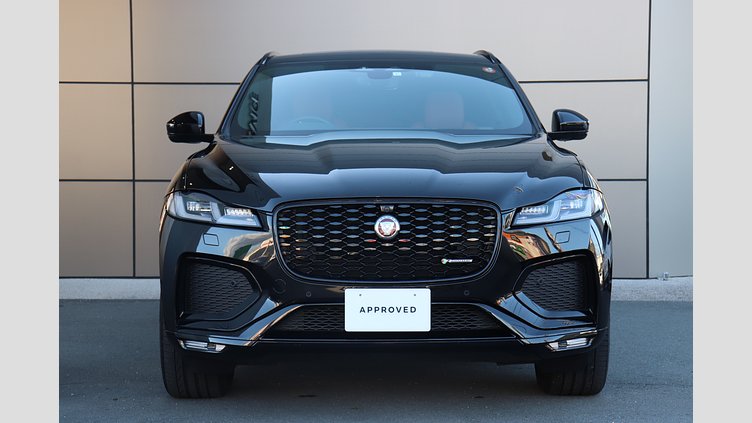 2022 認定中古車 Jaguar F-Pace サントリーニブラック P250 AWD（オートマチック） R-DYNAMIC BLACK