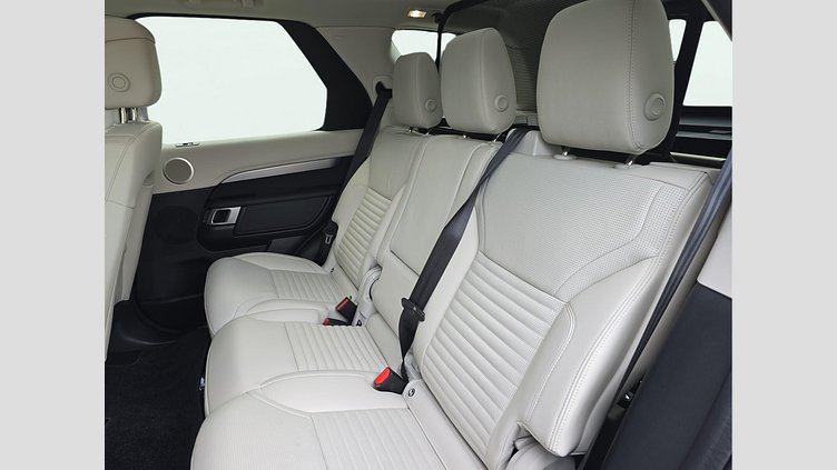 2024 Approved Land Rover Discovery Santorini Black D250 Diesel MHEV STANDARD WHEELBASE DYNAMIC SE