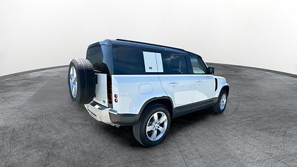 Defender 110 4