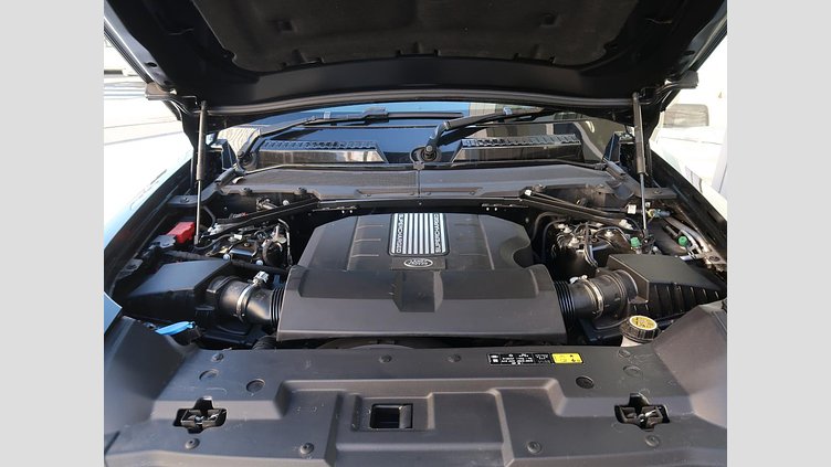 2024 認定中古車 Land Rover Defender 110 サントリーニブラック P525 ガソリン V8