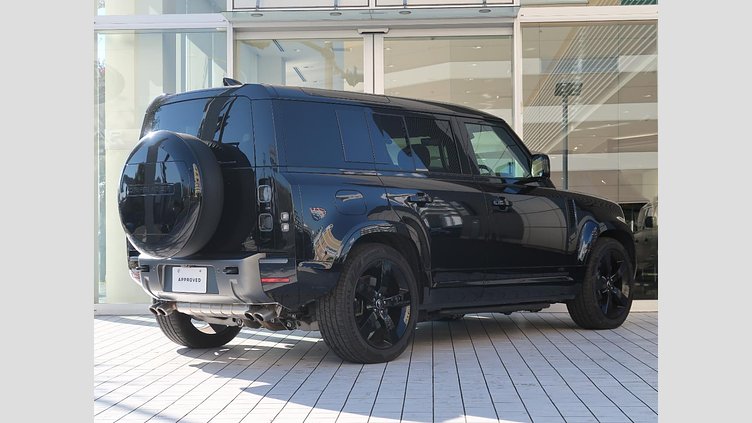2024 認定中古車 Land Rover Defender 110 サントリーニブラック P525 ガソリン V8