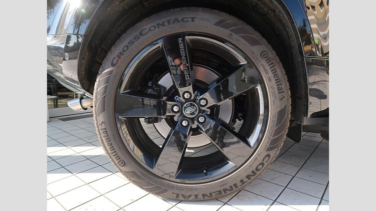 2024 認定中古車 Land Rover Defender 110 サントリーニブラック P525 ガソリン V8