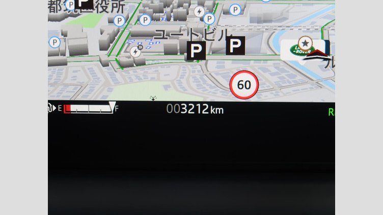 2024 認定中古車 Land Rover Discovery Sport フジホワイト プラグインハイブリッド（ガソリン） 標準ホイール Dynamic HSE