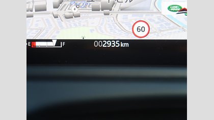 Range Rover Velar 35