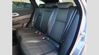 Range Rover Velar 14