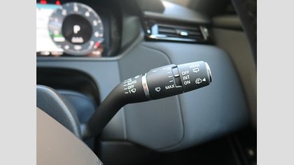 Range Rover Velar 24