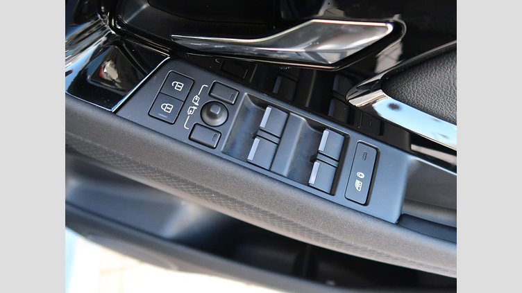 2023 認定中古車 Land Rover Range Rover Evoque フジホワイト P250 AWD（オートマチック） R-DYNAMIC S