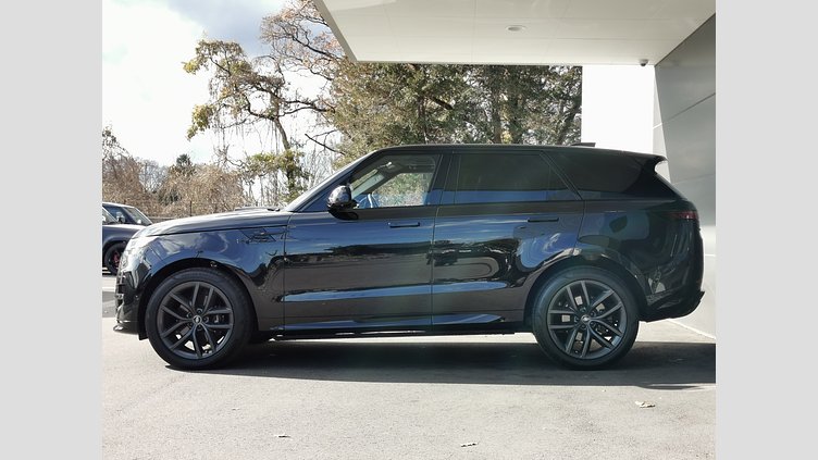 2023 認定中古車 Land Rover Range Rover Sport サントリーニブラック 3.0リッター6気筒300PSターボチャージドディーゼルMHEV（オートマチック） DYNAMIC HSE