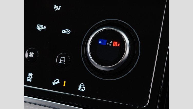 2020 認定中古車 Land Rover Range Rover Evoque アイガーグレー D180 S