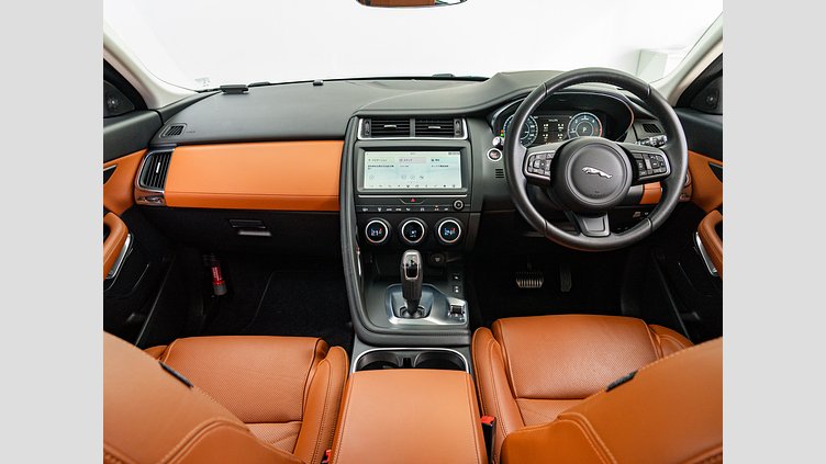 2019 認定中古車 Jaguar E-Pace サントリーニブラック D180 オートマチック全輪駆動 コネクテッド