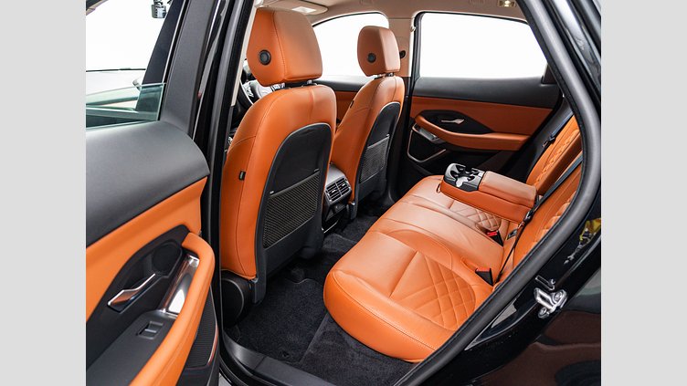 2019 認定中古車 Jaguar E-Pace サントリーニブラック D180 オートマチック全輪駆動 コネクテッド