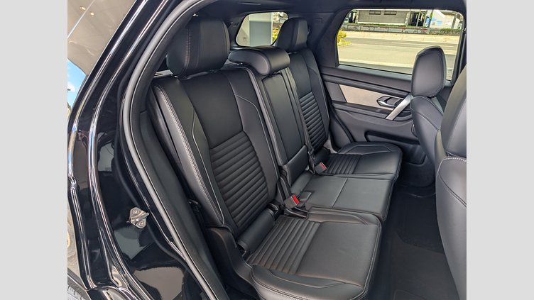 2024 認定中古車 Land Rover Discovery Sport Santorini Black AT ダイナミックSE　D200