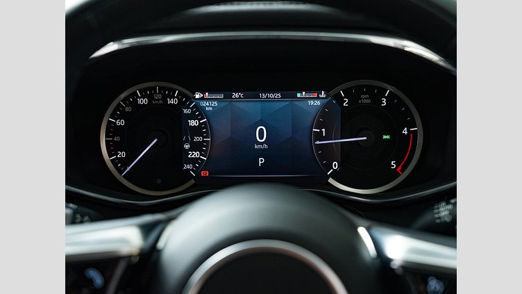 2022 認定中古車 Jaguar F-Pace フジホワイト D204 AWD（オートマチック）MHEV S