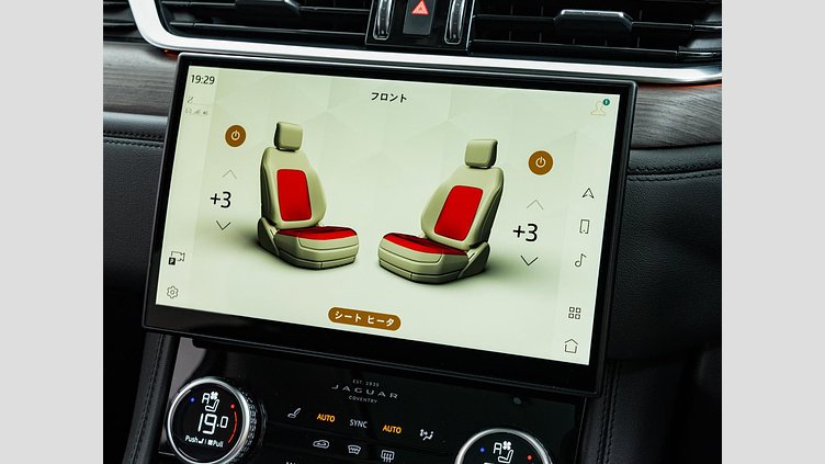 2022 認定中古車 Jaguar F-Pace フジホワイト D204 AWD（オートマチック）MHEV S