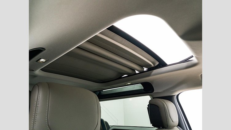 2021 認定中古車 Land Rover Defender 90 アイガーグレイ P300 AWD（AT） HSE P300