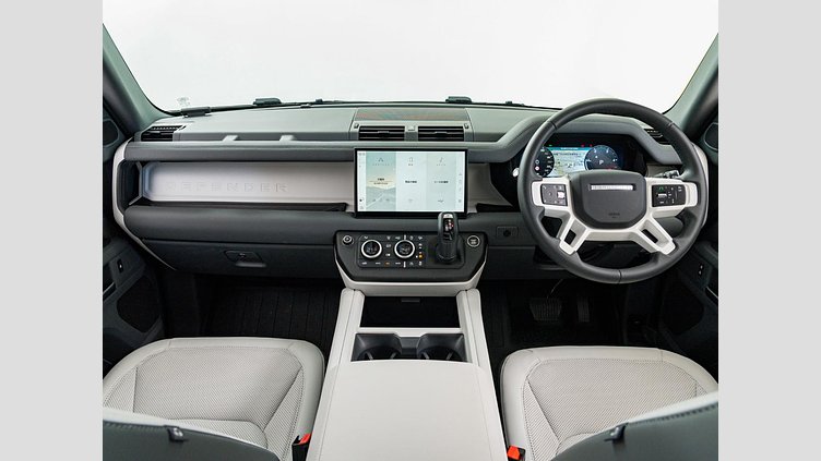 2024 認定中古車 Land Rover Defender 110 タスマンブルー D350 ディーゼルマイルドハイブリッド S　D350　エアサスペンション装着車