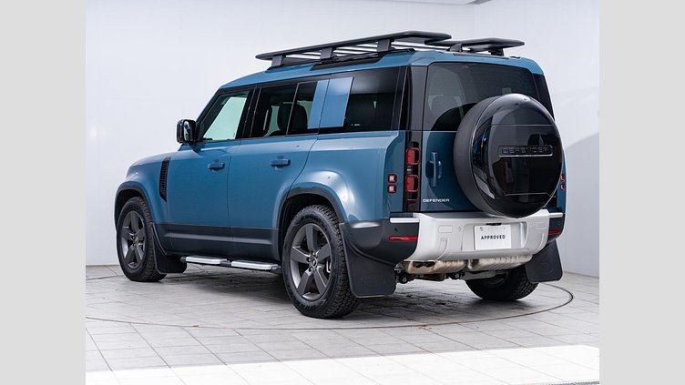 2024 認定中古車 Land Rover Defender 110 タスマンブルー D350 ディーゼルマイルドハイブリッド S　D350　エアサスペンション装着車