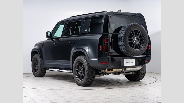 2023 認定中古車 Land Rover Defender 110 サントリーニブラック D300 AWD（AT） S　D300　コイルサスペンション装着車
