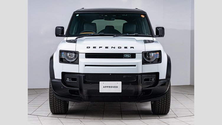 2023 認定中古車 Land Rover Defender 110 ユーロンホワイト D300 AWD（AT） X-DYNAMIC HSE　D300　コイルサスペンション