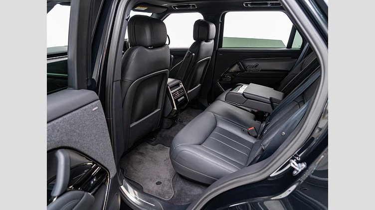 2024 認定中古車 Land Rover Range Rover Sport サントリーニブラック D300マイルドハイブリッド Dynamic SE D300