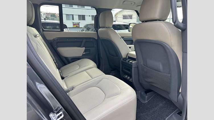 2023 認定中古車 Land Rover Defender 110 カルパチアングレイ D300 AWD（AT） S